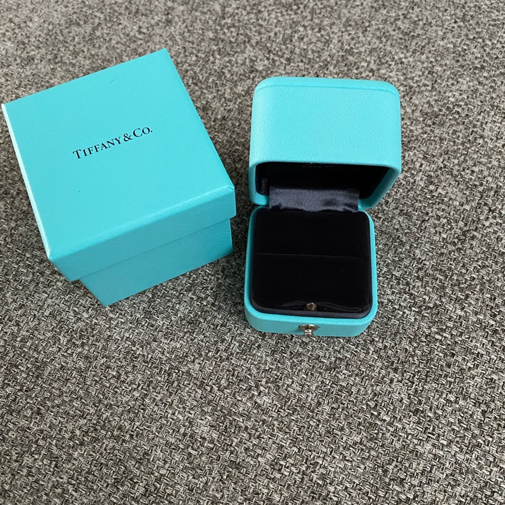 Tiffany & Co Leather Ring Box Like New